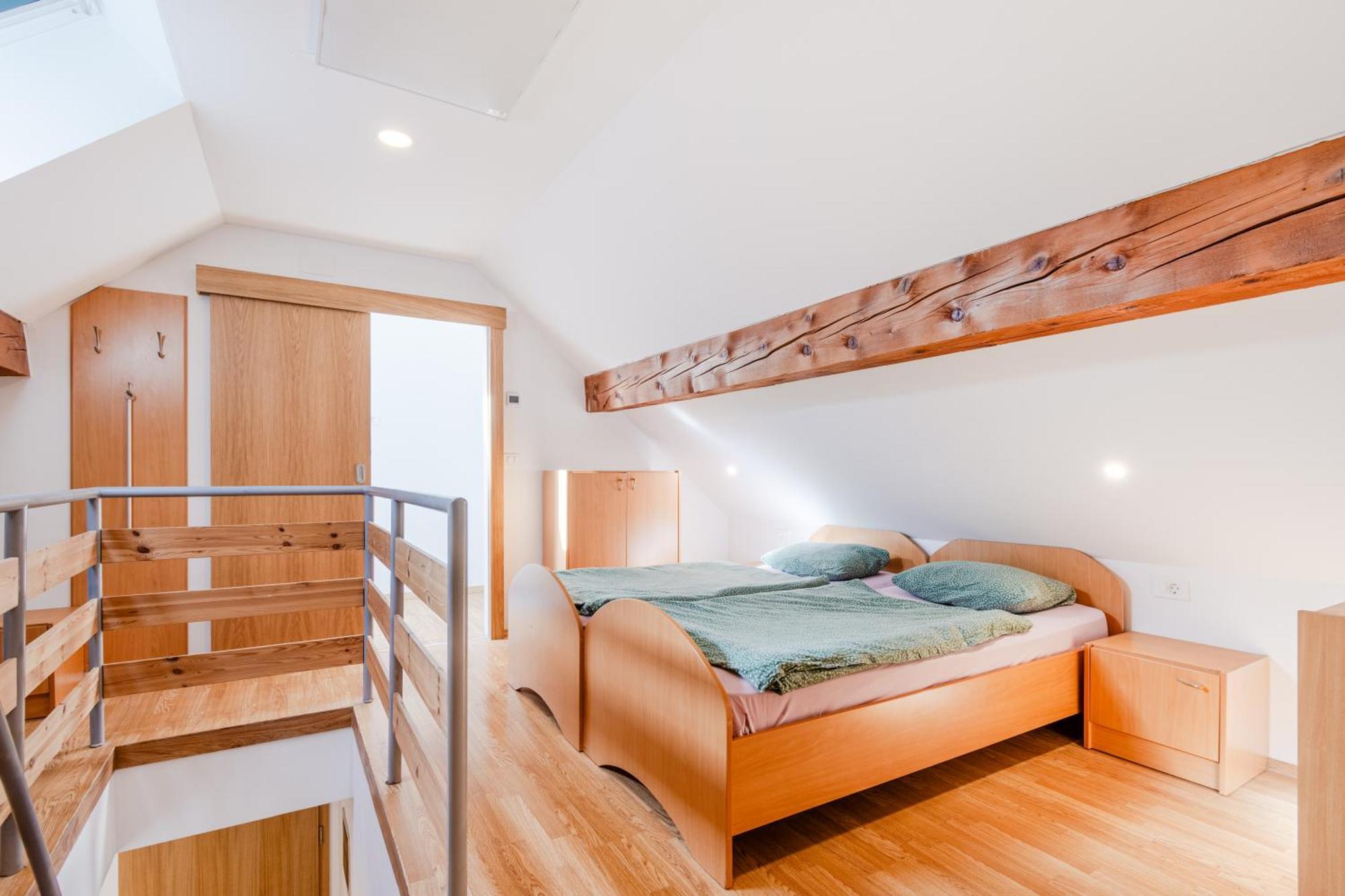 Apartments Skok With Rafting And Free Parking Бовец Номер фото