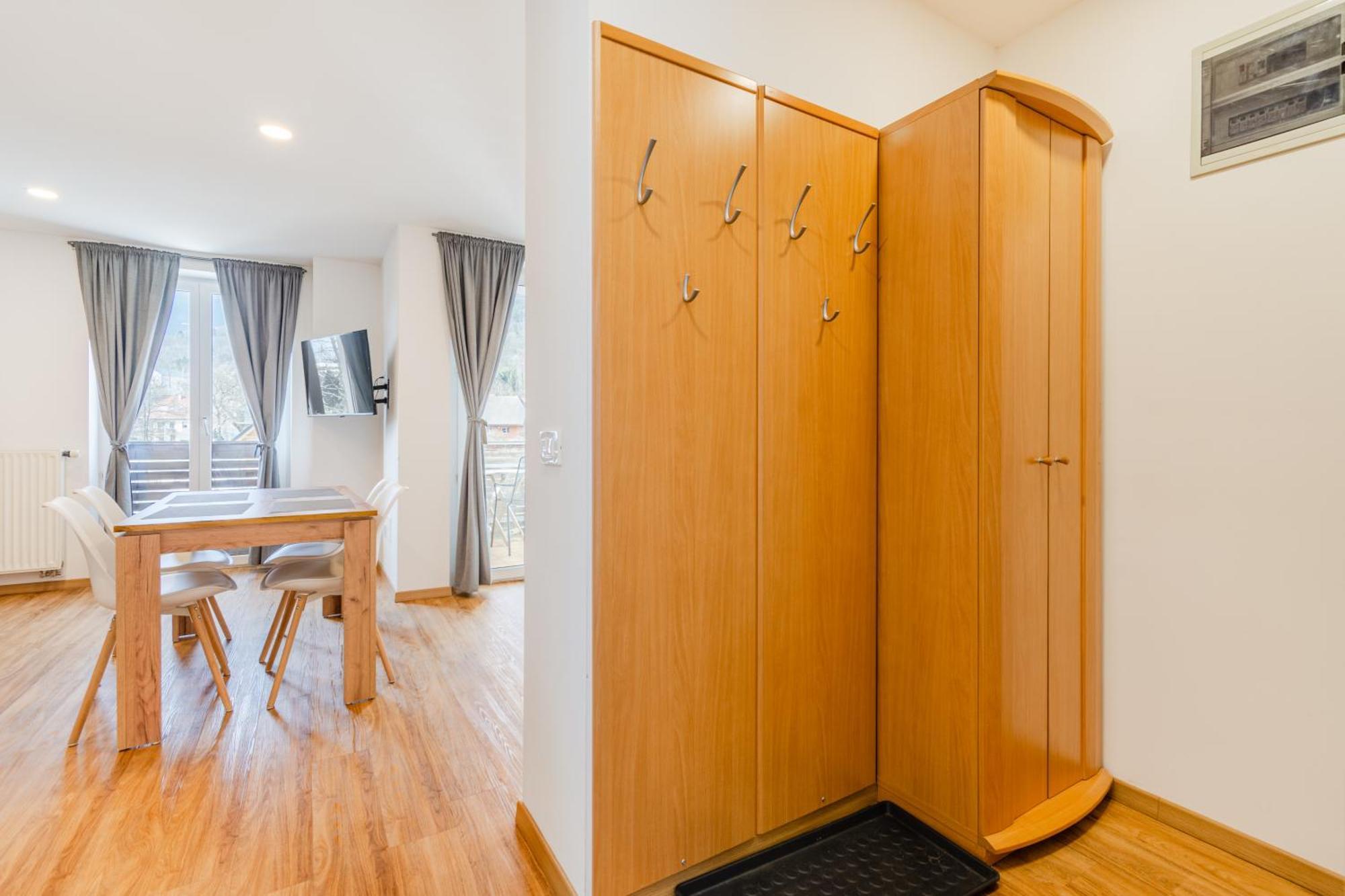 Apartments Skok With Rafting And Free Parking Бовец Номер фото