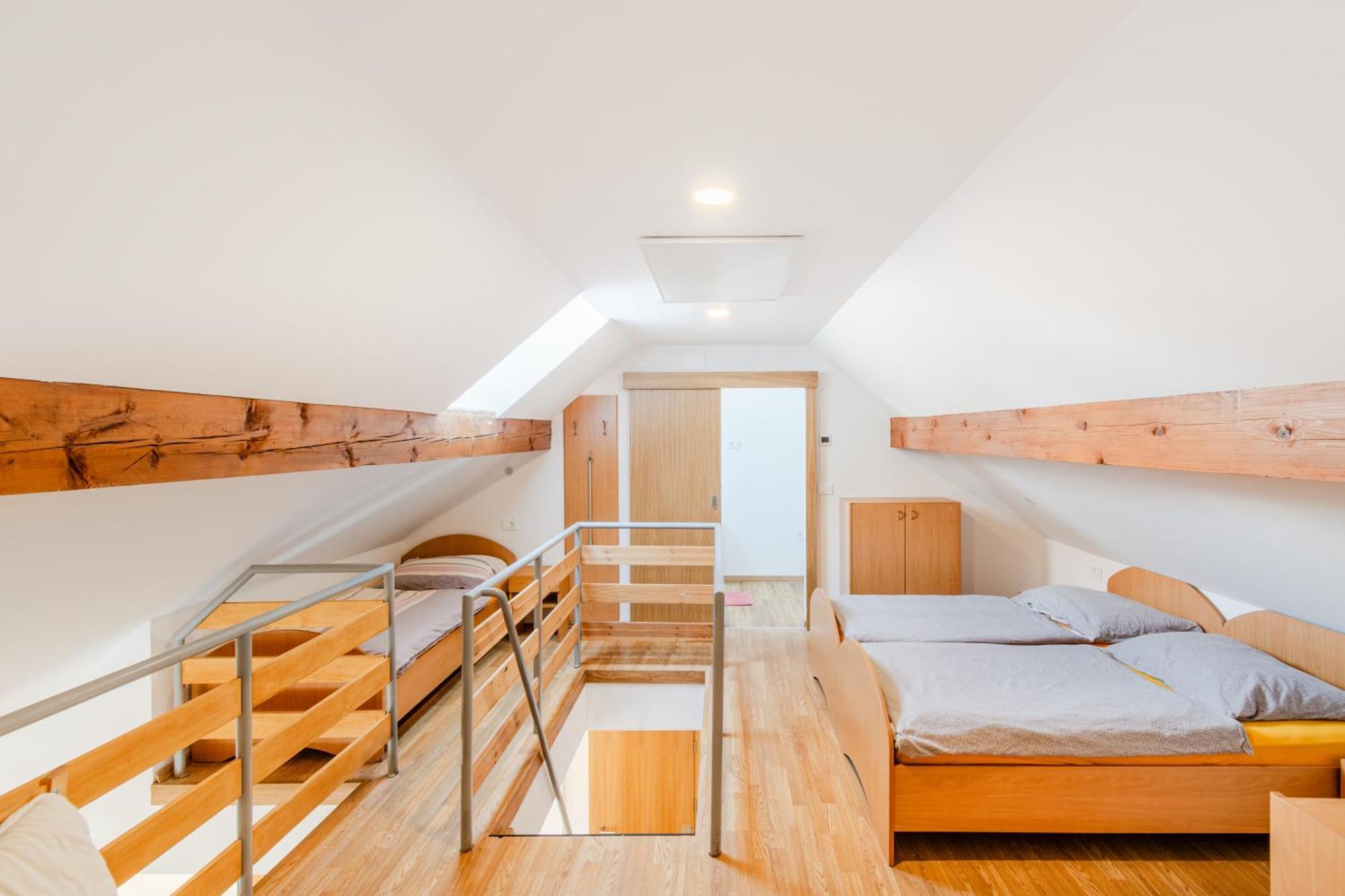 Apartments Skok With Rafting And Free Parking Бовец Екстер'єр фото