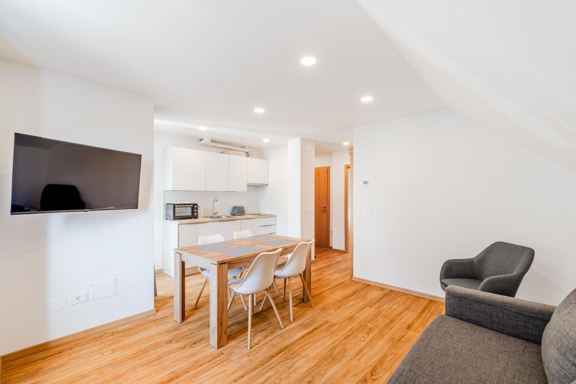 Apartments Skok With Rafting And Free Parking Бовец Екстер'єр фото