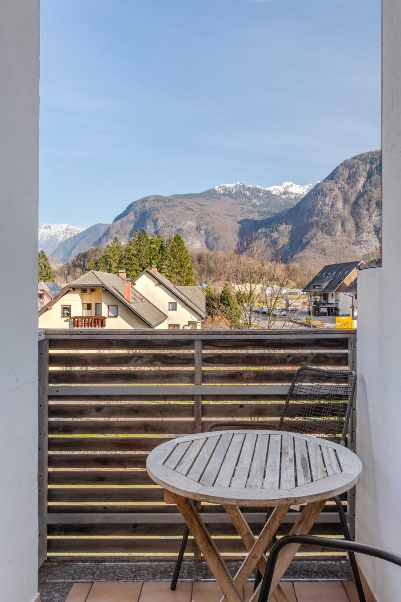 Apartments Skok With Rafting And Free Parking Бовец Номер фото
