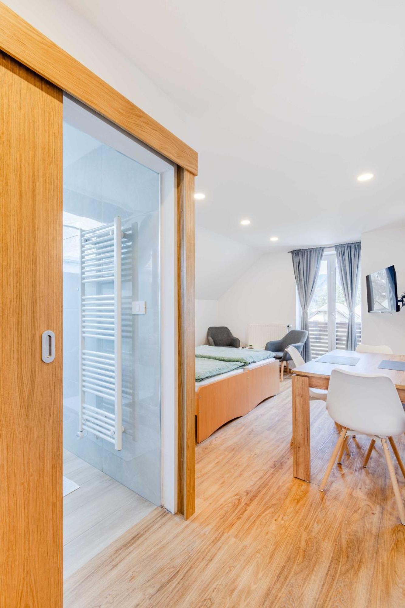 Apartments Skok With Rafting And Free Parking Бовец Екстер'єр фото